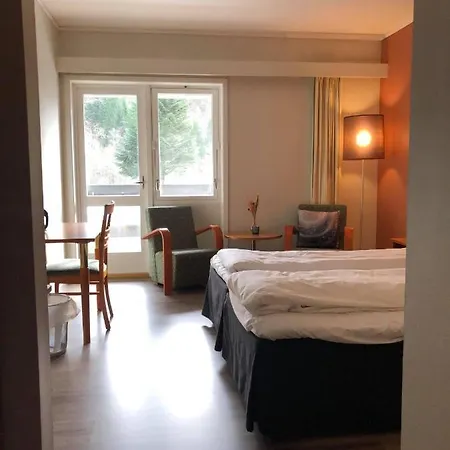 Hotell Utsikten - Unike 4*