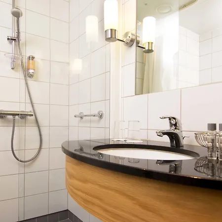 Hotel Utsikten - Unike 4*