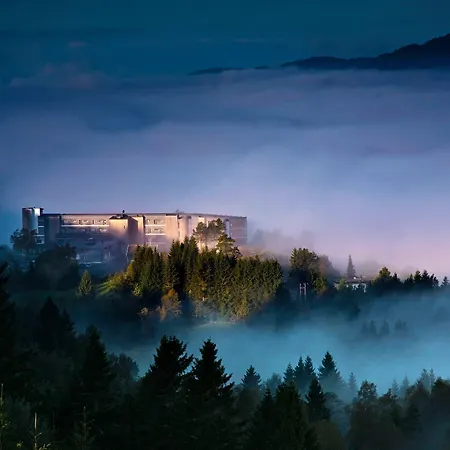 Hotel Utsikten - Unike 4*