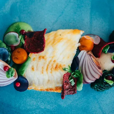 Utsikten - Unike 克维内斯达尔