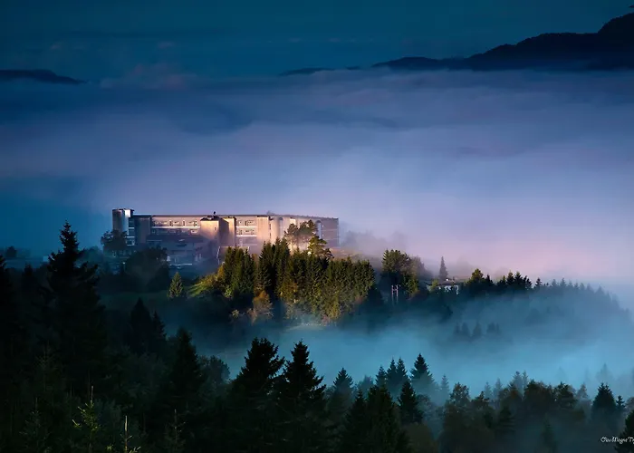 Hotel Utsikten - Unike 4*